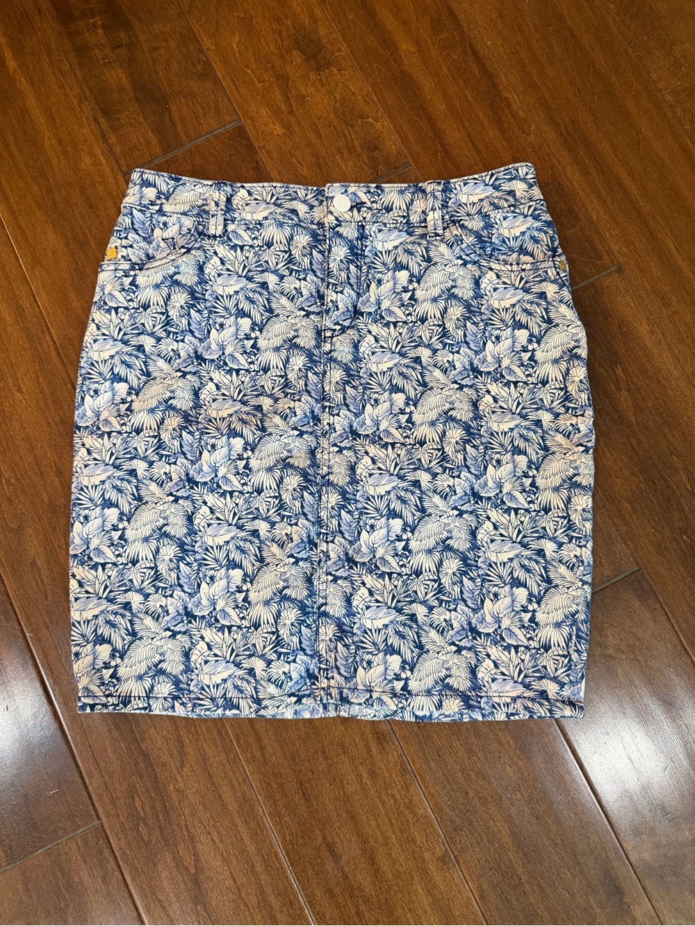 Tommy Bahama - Blue & White Skirt